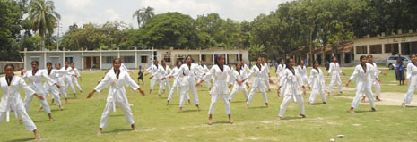 ফরিদপুরে কিশোরী সমাবেশ অনুষ্ঠিত