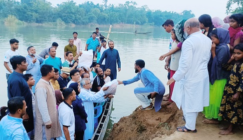 ‘দুর্যোগ-দুর্বিপাকে আ.লীগই মানুষের পাশে থাকে’ 