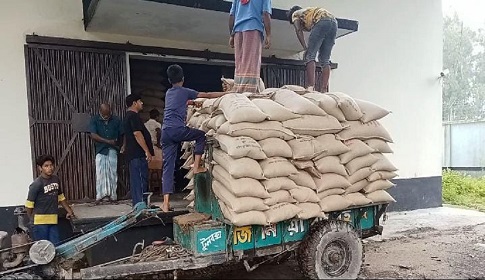 ঠাকুরগাঁওয়ে ওসি এলএসডি'র বিরুদ্ধে অনিয়মের অভিযোগ