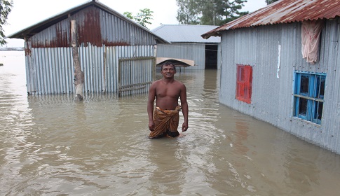 কুড়িগ্রামে কমছে বন্যার পানি, দেখা দিয়েছে পানিবাহিত রোগ, নেই স্যানিটেশন ব্যবস্থা