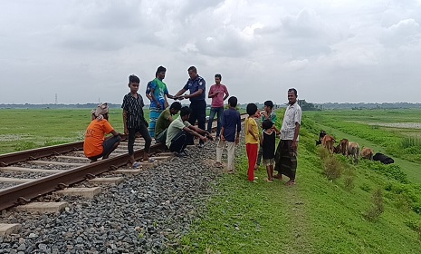 গোপালগঞ্জে ট্রেনে কাটা পড়ে প্রতিবন্ধী যুবক নিহত