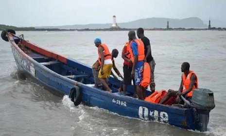 নাইজেরিয়ায় নৌকাডুবি, ৬৪ জনের মৃত্যুর শঙ্কা