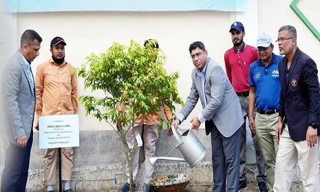 বৃক্ষরোপণ কর্মসূচির উদ্বোধন করলেন সেনাপ্রধান