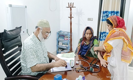 ধলেশ্বরী হাসপাতালে ফ্রি চিকিৎসা সেবা পেল শত শত মানুষ