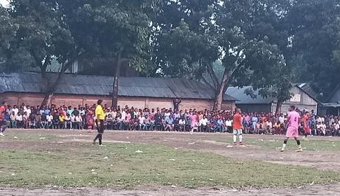 পঞ্চগড়ে মুক্তিযোদ্ধা আশরাফুল ইসলাম স্মৃতি ফুটবল টুর্নামেন্ট