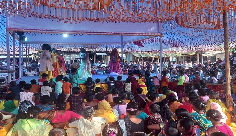 পঞ্চগড়ে দীপাবলি উপলক্ষে শাস্ত্রীয় পালা রাজা হরিশ্চন্দ্র মঞ্চস্থ