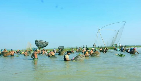 শ্রীমঙ্গলে ঐতিহ্যবাহী পোলো বাওয়া উৎসব 