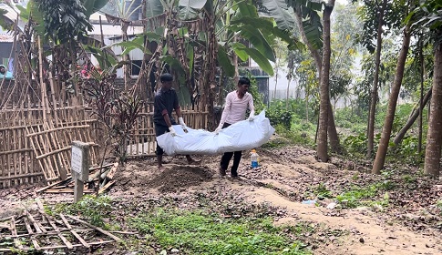 গাঁজা না পেয়ে ট্রাক চালককে খুন, ৩৮ দিন পর মরদেহ উত্তোলন