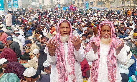 আখেরি মোনাজাতে শেষ হলো প্রথম পর্বের বিশ্ব ইজতেমা