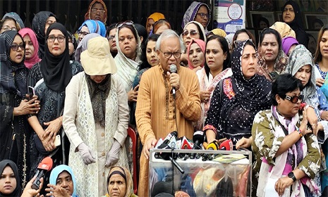 ‘প্রশাসনের কর্তৃত্ব না থাকায় ধর্ষণ বেড়ে যাচ্ছে’