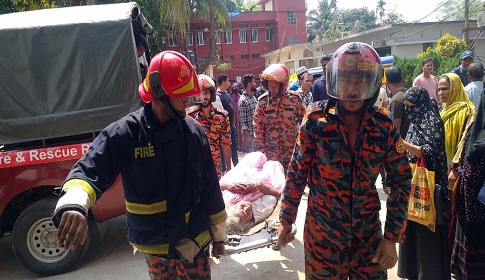 বরিশালে পরিবহনের ধাক্কায় অবসরপ্রাপ্ত সেনা সদস্য নিহত