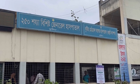 কুষ্টিয়ায় ট্রাক-ভ্যান ও মোটরসাইকেল ত্রিমুখী সংঘর্ষে নিহত ২